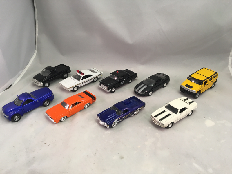 1:43 vehicles